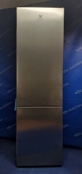 Kombinovaná chladnička Electrolux LNT5MF36U0